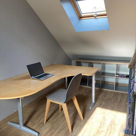 Chambre En Duplex, Entree Autonome, Sdb Privative Taverny Luaran gambar